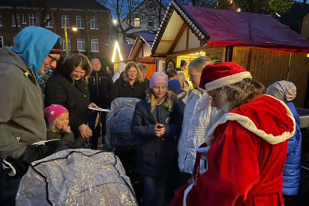 Weihnachtsmann an den Adventswochenenden